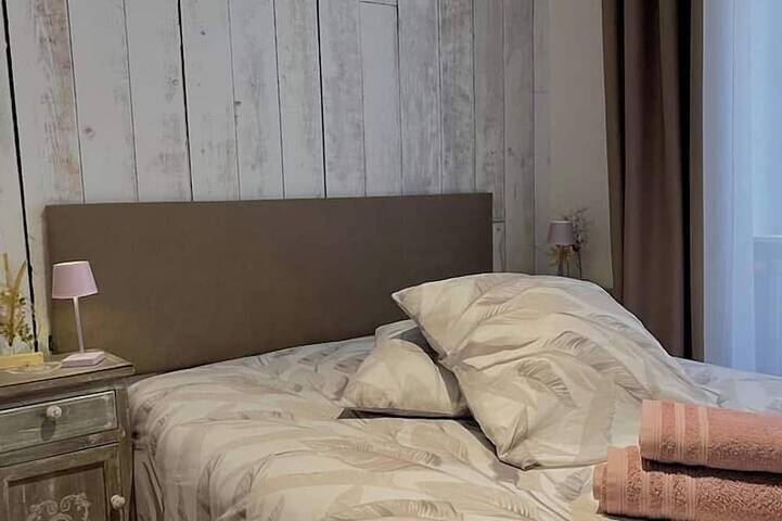 Appartement entier, L'univers Provençal au coeur de Mulhouse in Mulhouse, Région de Mulhouse