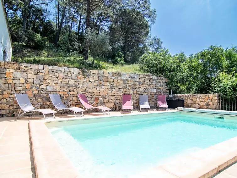 Maison 8 Personnes in Carcès, Brignoles Region