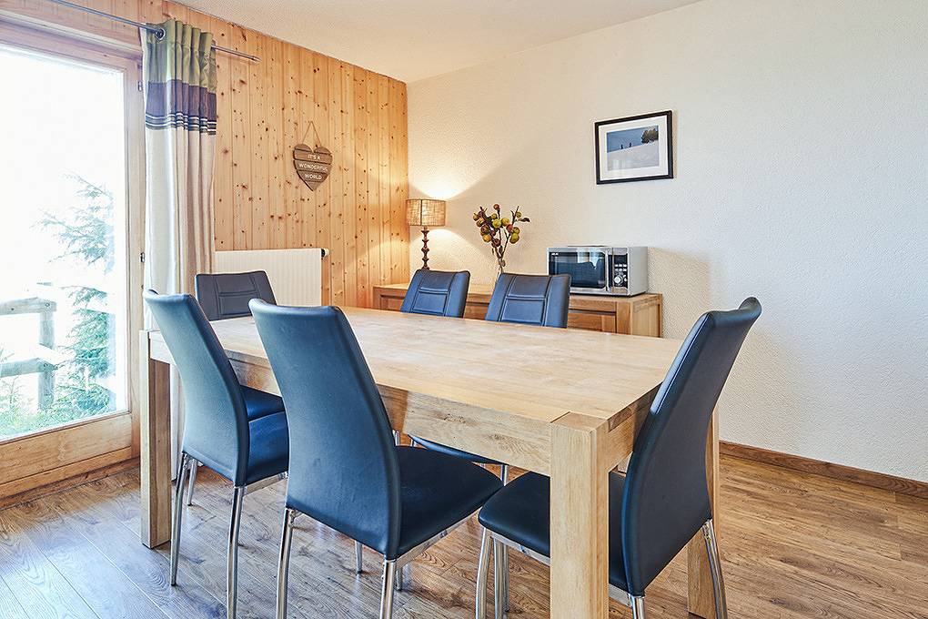 Vakantiehuis voor 8 personen met uitzicht in Les Masses, Vex