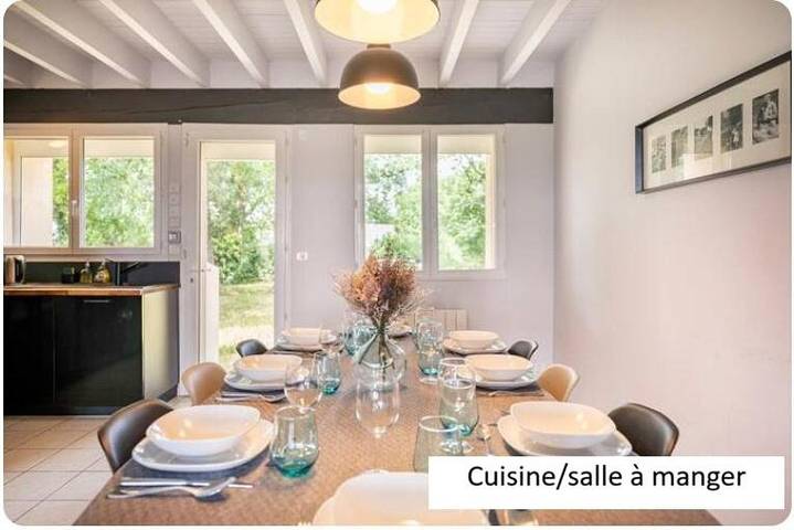 Location de vacances pour 8 personnes, avec vue et jardin à Saint-Genès-de-Castillon - 3