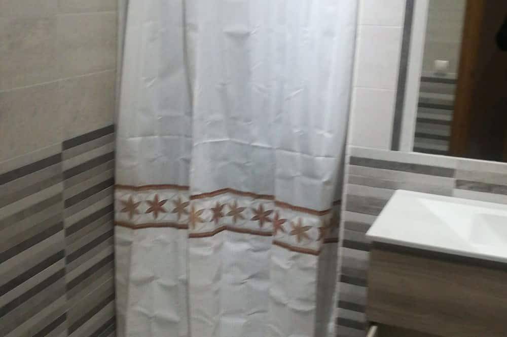 Cottage La Covatilla Iv Refuge *** for 6 people in La Hoya, Salamanca Province