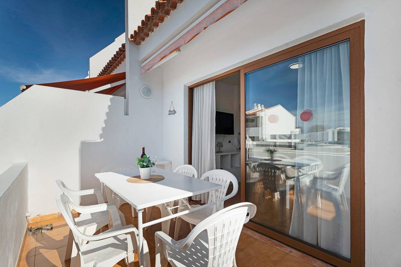 Vacation Home "Ocean Park 311" with Mountain View, Shared Pool & Wi-Fi in Playa Puerto Colón, Adeje