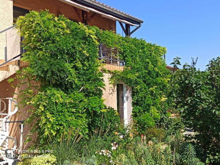 Appartement de vacances pour 2 personnes, avec jardin ainsi que terrasse et vue