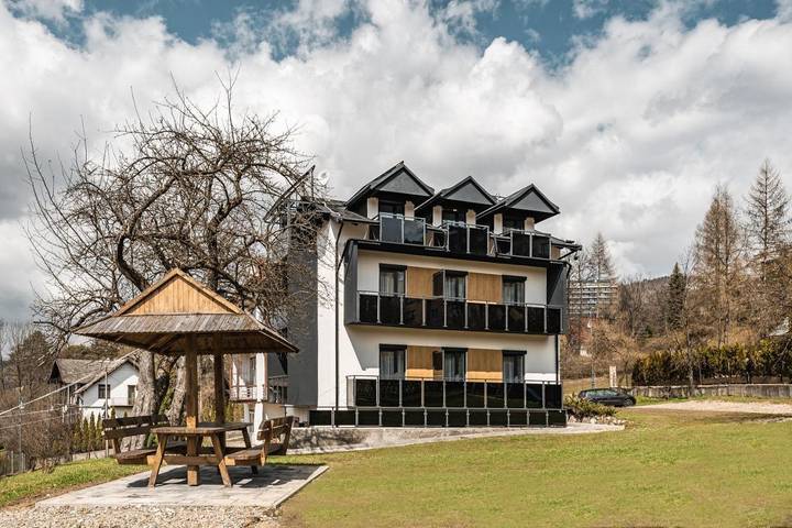 Apartament wakacyjny dla 2 osób, z ogród i widok w Szczawnica