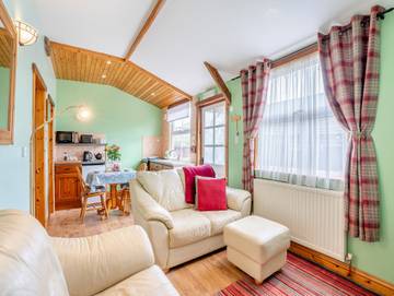 Vacation Rental for 2 Guests in Staithes, North Yorkshire, Picture 1