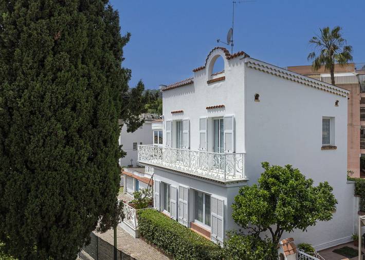 Villa für 7 Personen, mit Balkon und Garten in San Remo - 3