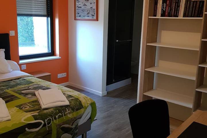 Location de vacances pour 8 personnes, animaux acceptés dans Javené - 2