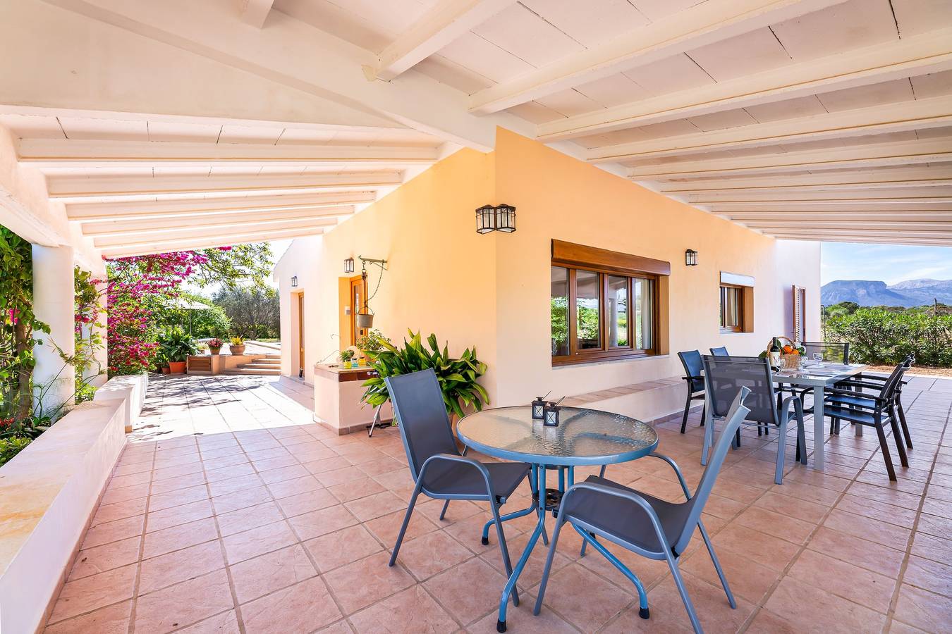 Casa de campo 'Can Putxeta' con vistas a la montaña, piscina privada y Wi-Fi in Binisalem, Interior de Mallorca