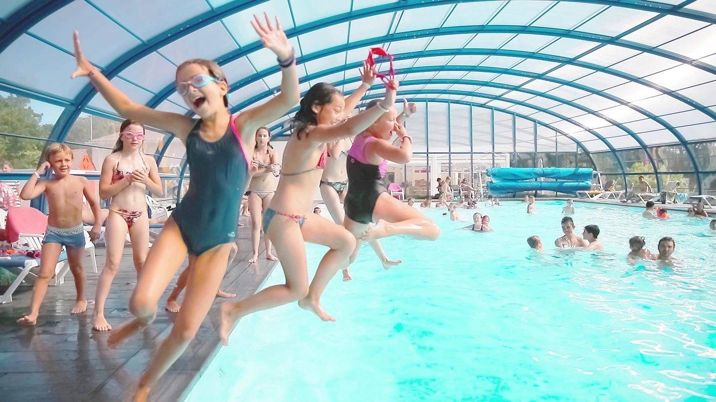 Camping 4 étoiles - Piscine  - eeiaee in La Trinité-sur-Mer, Côte des Mégalithes