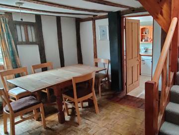 Holiday Rental for 8 People in Suffolk, East of England, Photo 3