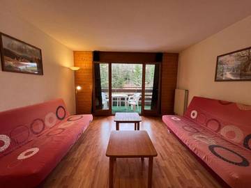Gîte pour 4 personnes, avec terrasse à Vionnaz
