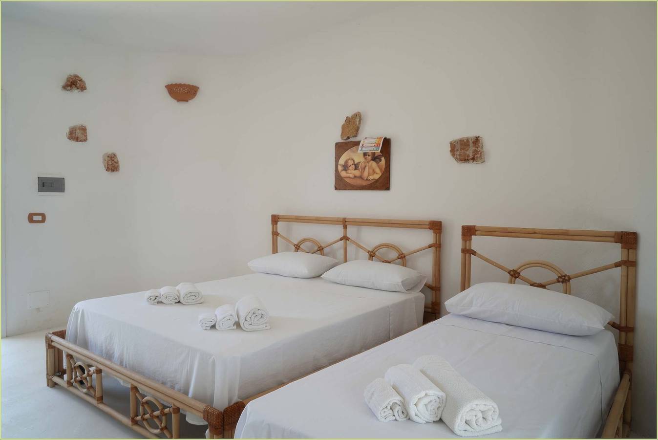 Villa 'Casciani - Villux' con Piscina Privata, Wi-Fi e Aria Condizionata in Alliste, Golfo di Taranto