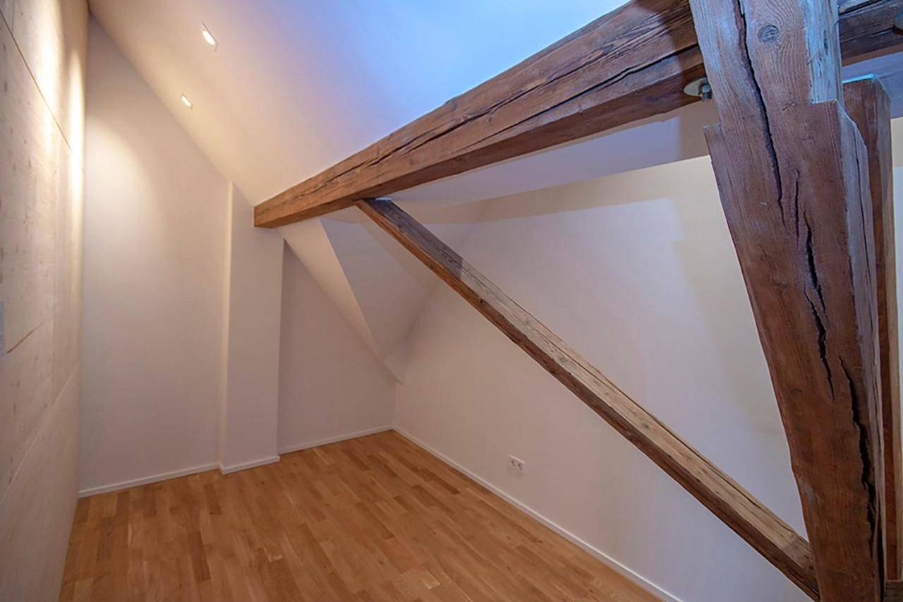 Ganze Wohnung, Historisches Wohnen modern interpretiert in Kirrweiler, Südliche Weinstraße