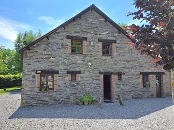 Gîte pour 4 personnes, avec terrasse, animaux acceptés dans Nadrin