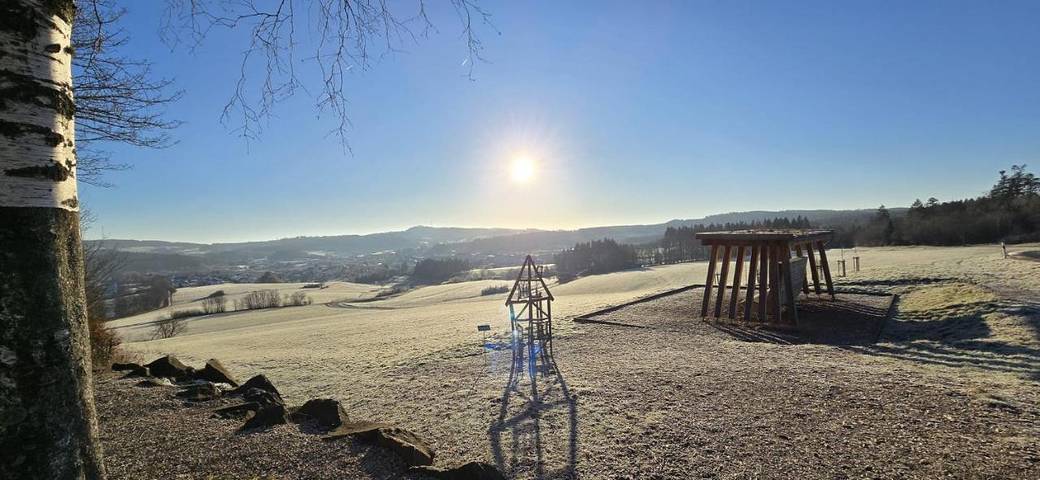 Ferienwohnung für 4 Personen, mit Ausblick und Garten in Kelberg