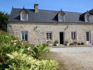 Gîte pour 5 personnes, avec jardin à Grosville