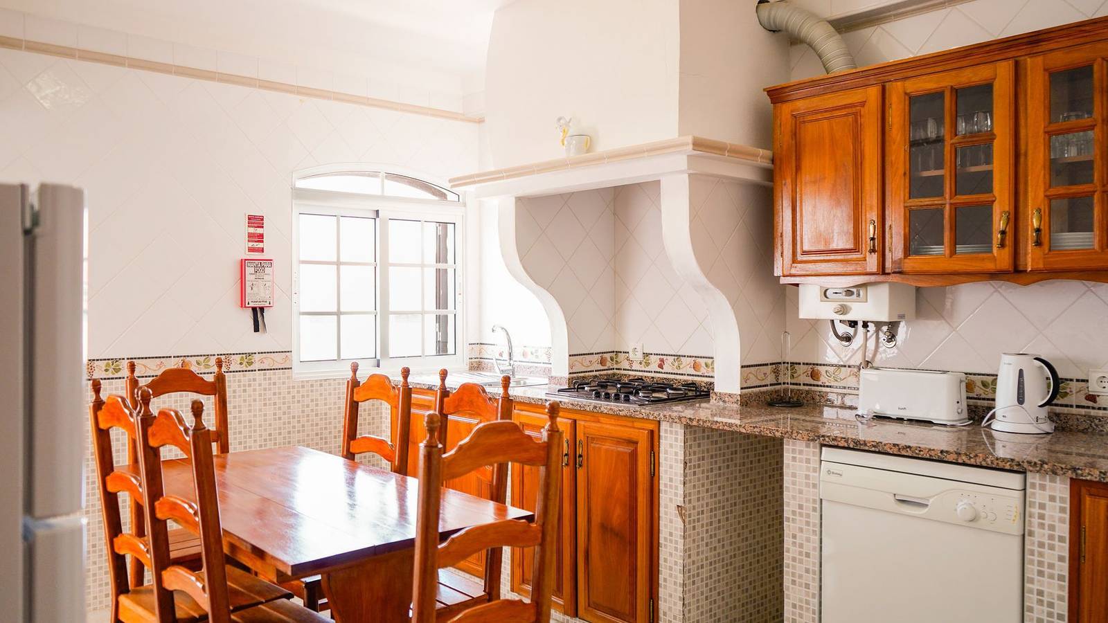 Ganze Wohnung, Ferienwohnung für 5 Personen mit Terrasse in Altura, Faro Distrikt