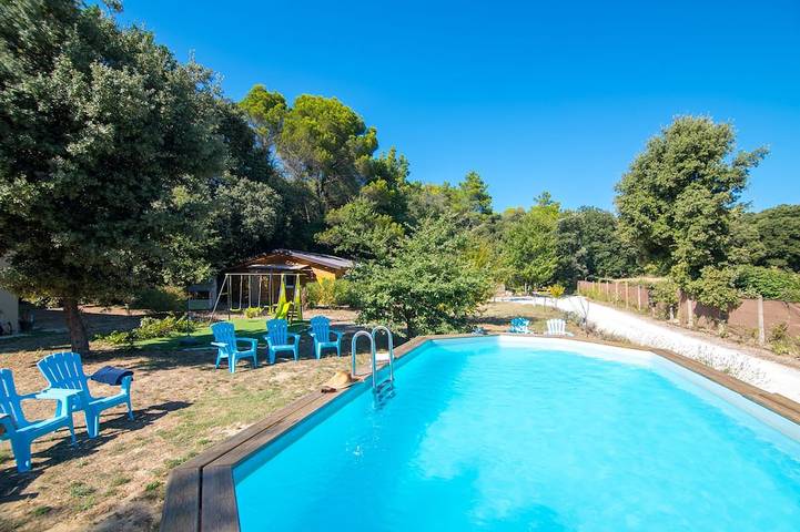 Chalet for 4 people, with pool and terrace as well as garden - 1