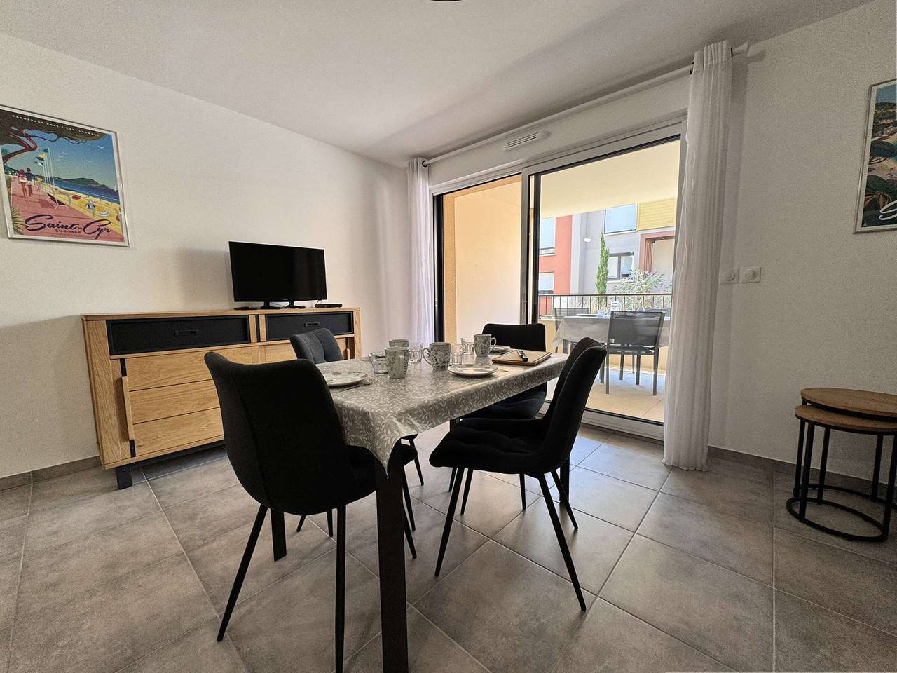 Apartamento entero, Apartamento de 3 piezas con aire acondicionado y parking - Saint-Cyr-sur-Mer in Saint-Cyr-sur-Mer, Region de Toulon