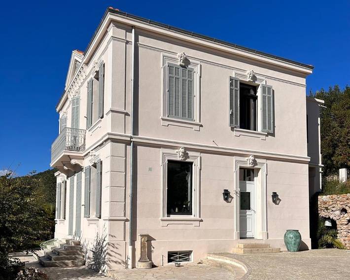 Villa für 12 Personen, mit Balkon und Pool sowie Sauna und Whirlpool - 1