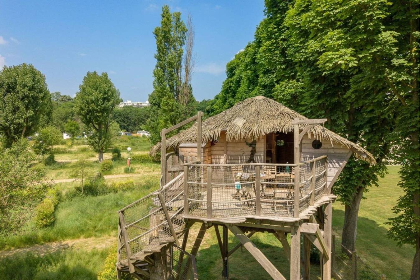 Cabin Nautilus 5p with 1 bedrooms and 1 bathrooms in Maisons-Laffitte, Yvelines