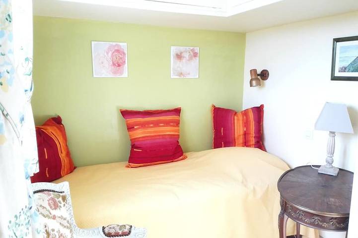 Location de vacances pour 10 personnes, avec jardin à Carolles - 2