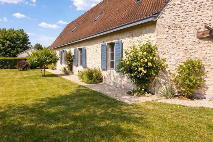 Gîte pour 6 personnes, avec jardin et vue à Verneuil-sur-Indre - 2