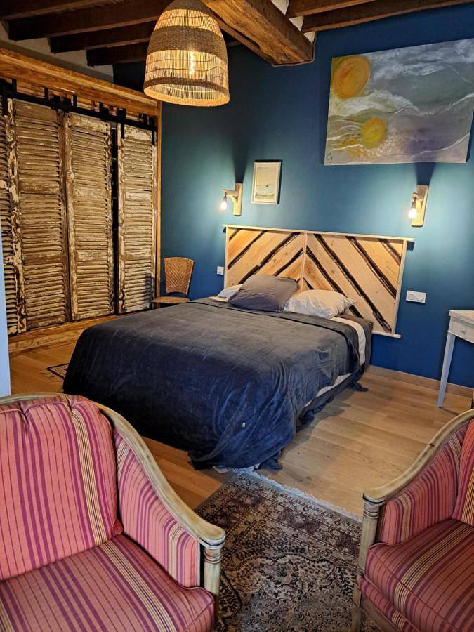 Gîte pour 13 personnes, avec jardin ainsi que vue et terrasse dans Segré-en-Anjou-Bleu - 4