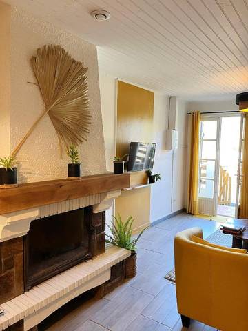 Gîte pour 6 personnes, avec jardin ainsi que vue et terrasse dans Observatoire astronomique des Makes
