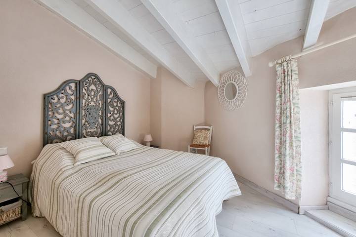 Location de vacances pour 6 personnes, animaux acceptés à La Flotte - 4