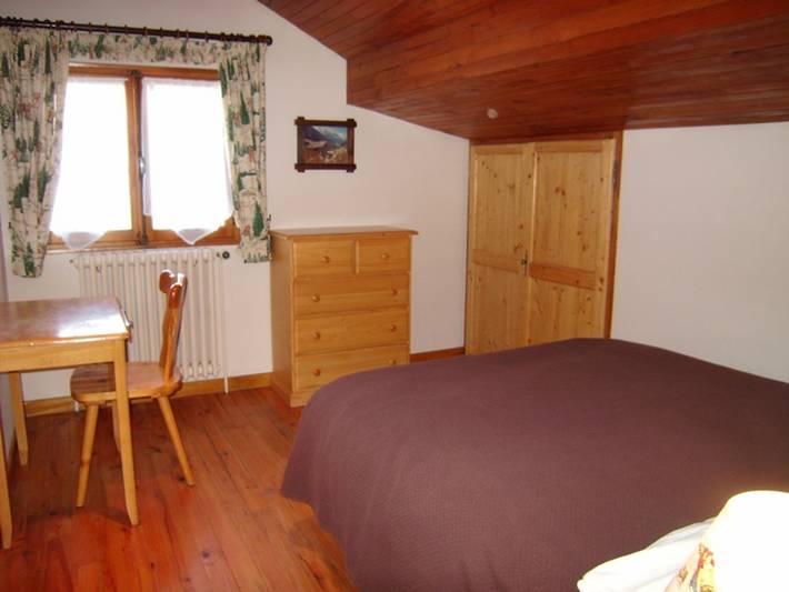 Chalet 8 pers. au pied des pistes avec parking à 50m des remontées mécaniques in Cohennoz, Région d'Albertville