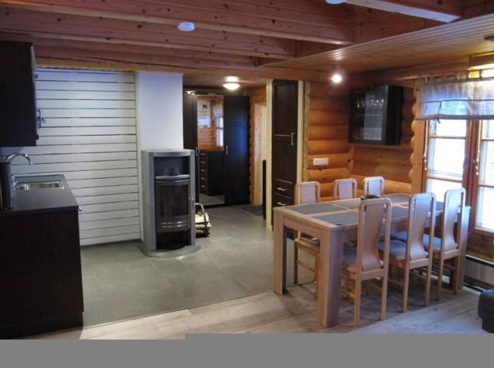 Ganzes Studio, Metsäpirtti | Peaceful 2Br Cabin in Ruka in Aikkila, Nordösterbotten