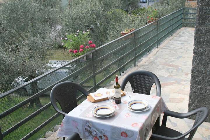 Ferienhaus für 4 Personen, mit Ausblick und Seeblick sowie Garten in Toscolano-Maderno - 2