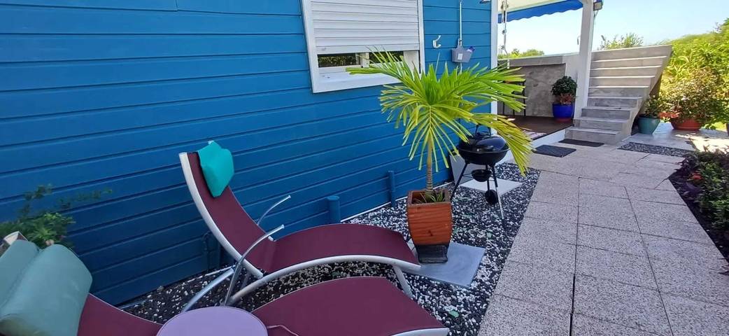 Location de vacances pour 4 personnes, avec piscine et terrasse dans Plage de Petite Anse - 3