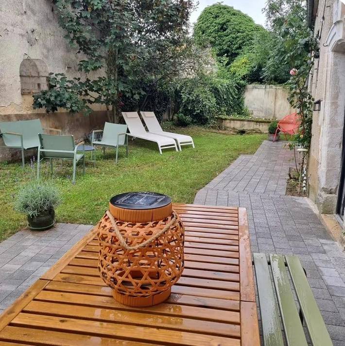 Location de vacances pour 7 personnes, avec vue et jardin, animaux acceptés à Ouanne - 4