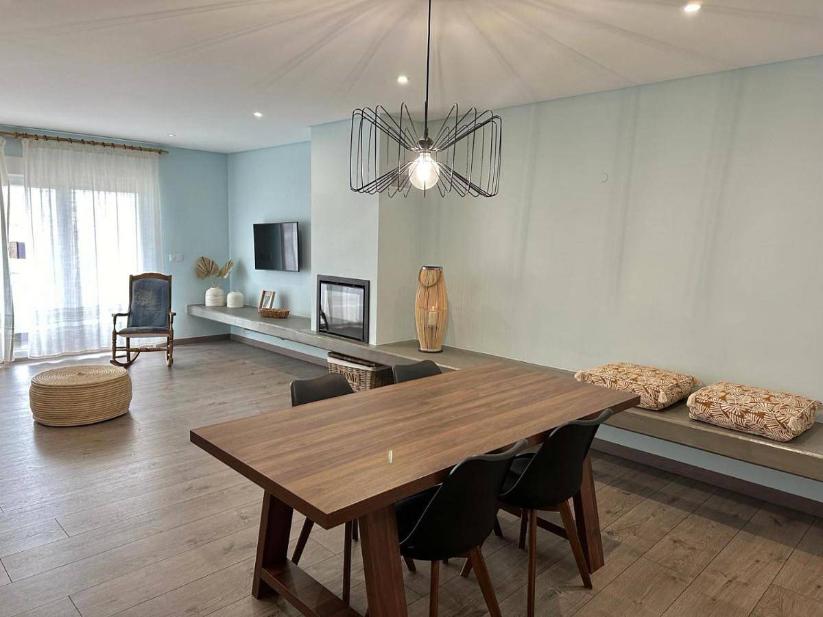 Apartamento inteiro, Beach Retreat in A dos Cunhados e Maceira, Distrito de Lisboa