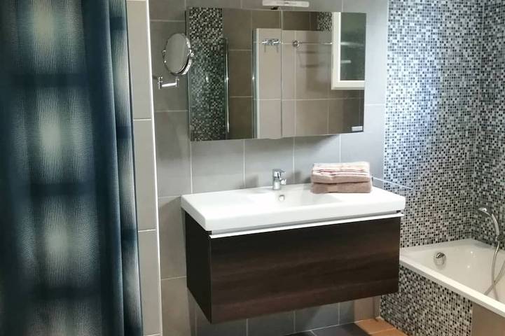 Villa pour 8 personnes, avec balcon et jardin dans Porticcio - 3