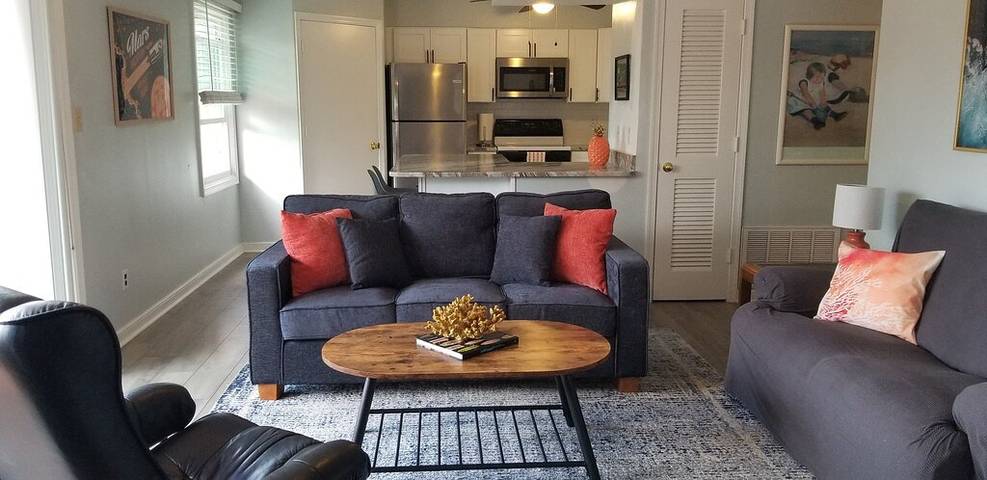 Vacation rental for 4 people, with pool and terrace in Indian Harbour Beach