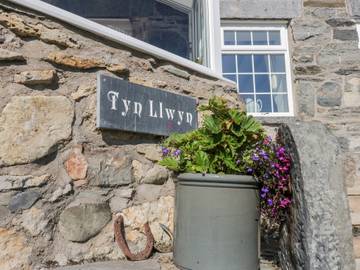 Cottage for 8 People in Denbighshire, North-Wales, Photo 3