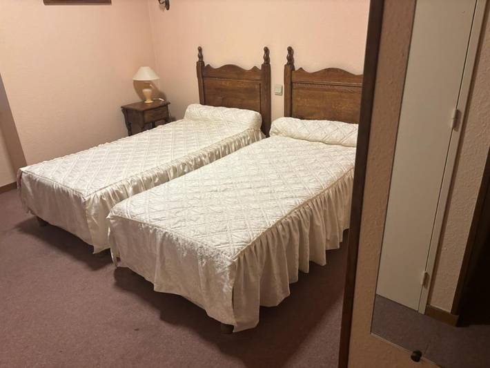 Hôtel pour 2 personnes, avec vue et terrasse dans Précy-sous-Thil - 4