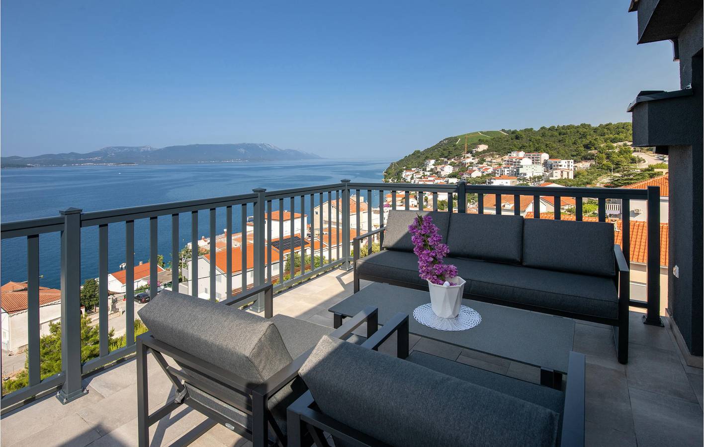 Ganze Ferienwohnung, Ferienwohnung für 5 Personen mit Terrasse in Komarna, Dubrovnik-Neretva