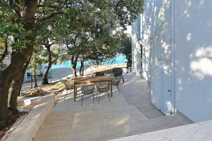 Villa pour 6 personnes, avec vue et jardin dans Lun - 3