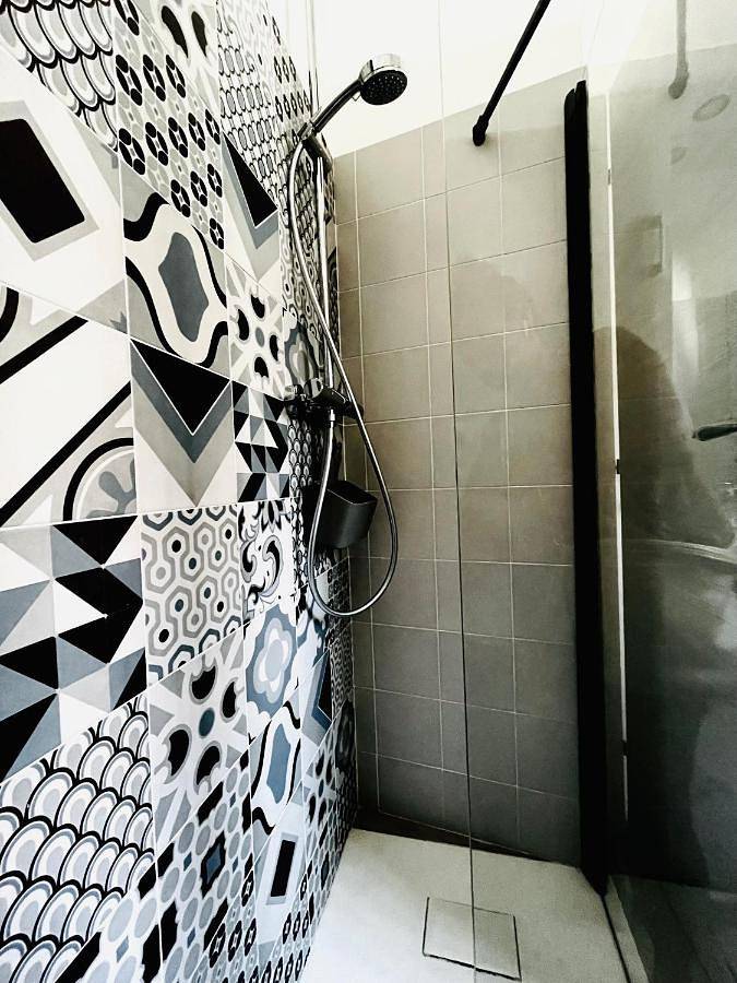 Gîte pour 4 personnes, avec vue et terrasse à Torre Faro - 2