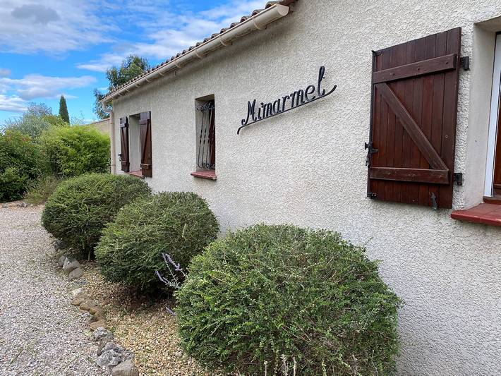 Location de vacances pour 6 personnes, avec piscine ainsi que jardin et terrasse à Ginestas - 4