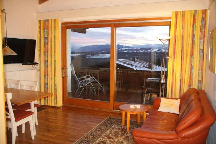 Ferienwohnung für 4 Personen, mit Balkon und Terrasse sowie Sauna und Ausblick in Hohenpeißenberg - 4