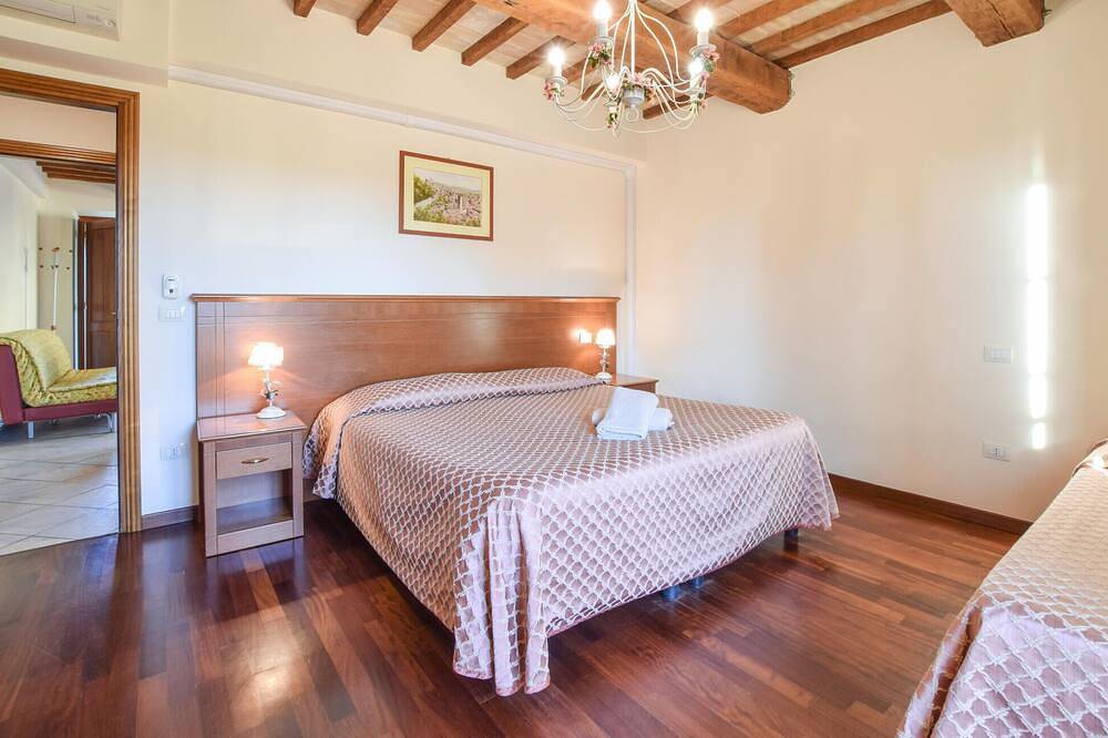 Apartamento entero, Impresionante apartamento en Cannara con piscina in Bettona, Provincia de Perugia