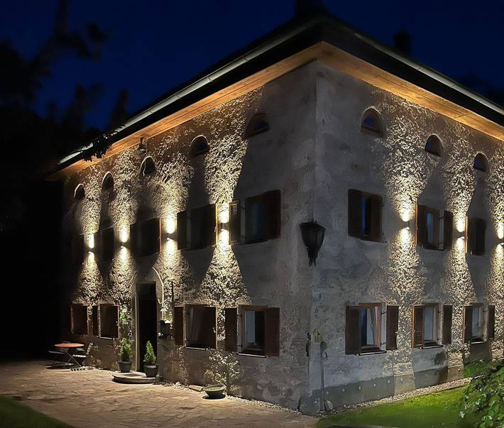 Ganze Ferienwohnung, Burg 2 - Ferienwohnungen - Ferienwohnung "Burg" 140qm für max. 4 Erwachsene in Tachinger See, Taching am See