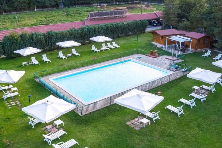 Hôtel pour 2 personnes, avec vue ainsi que piscine et jardin à Pescasseroli - 3