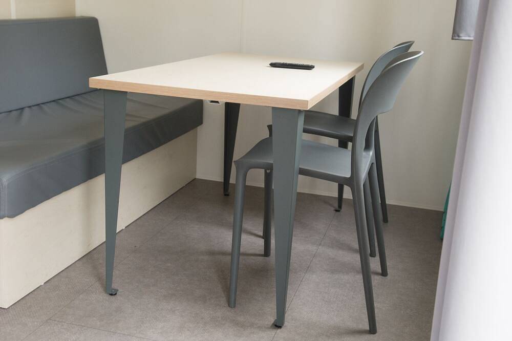 Luxe 2 guests Studio with kitchen in Schinveld, Parkstad Limburg