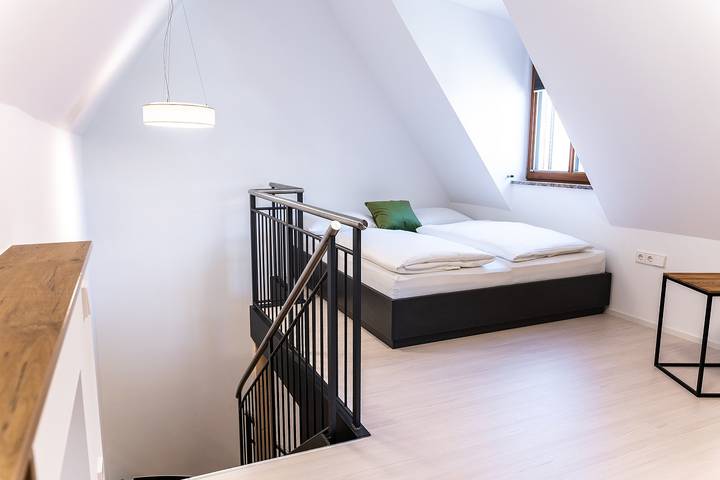 Ganze Ferienwohnung, Apartments im Hof by Gasthof Linde - Apartment 2 in Albstadt, Neckar-Alb